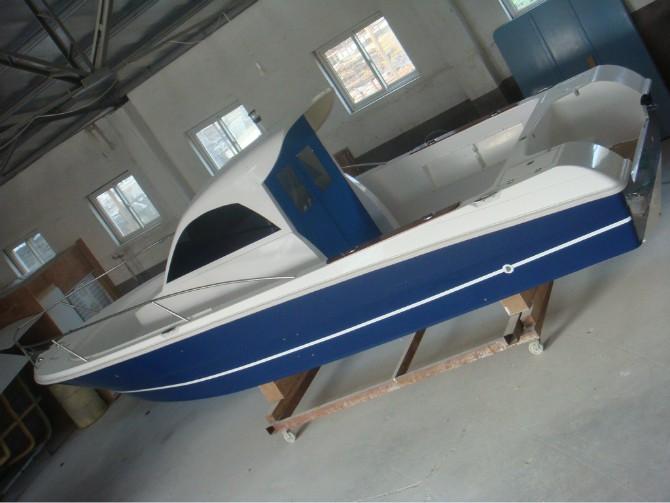 Grandsea 27ft / 8.3m Fiberglass Sport Cabin Fishing Boat for Sale
