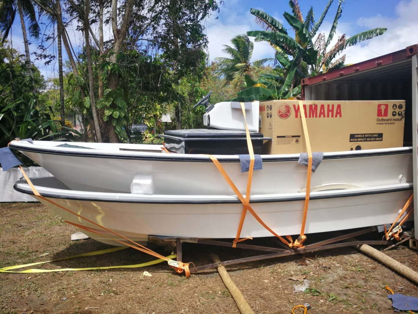 19ft Fiberglass Double Hull Panga Work Boat for Sale